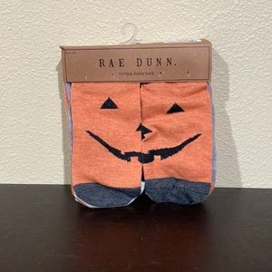 NWT Rae Dunn fall pumpkin themed kids socks